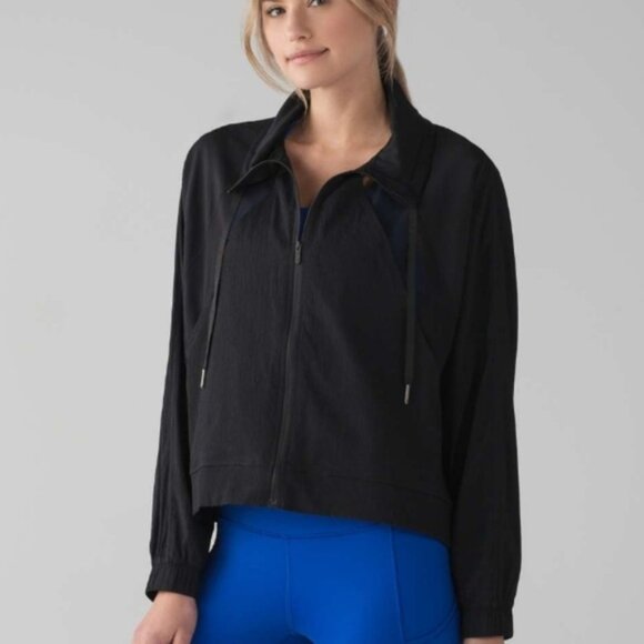 Lululemon In Depth Mesh Lightweight Jacket in Black Size 10 - Picture 2 of 11